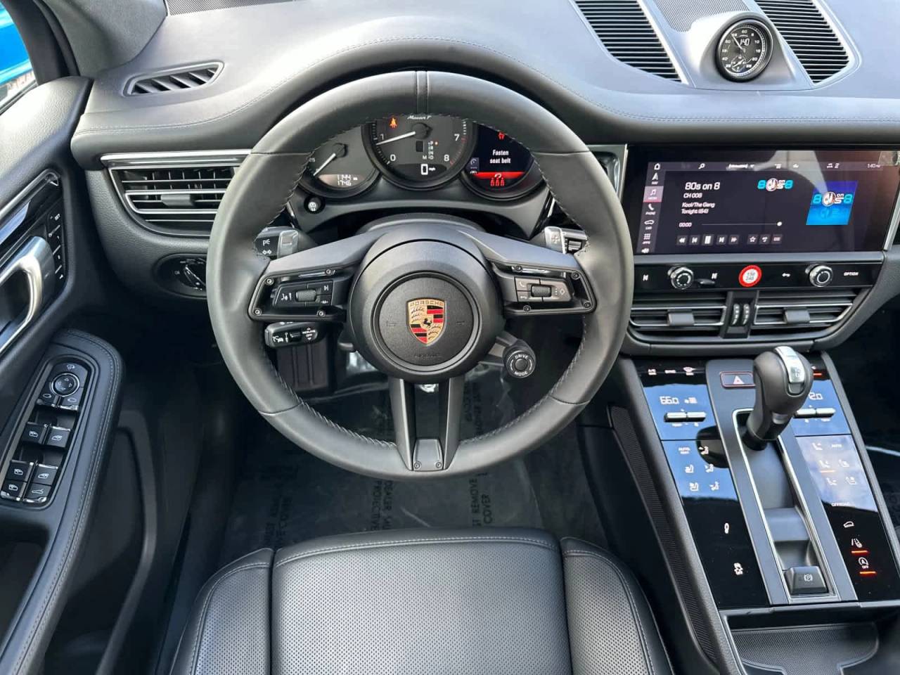 2025 Porsche Macan AWD