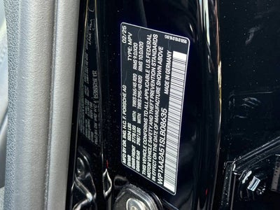 2025 Porsche Macan AWD