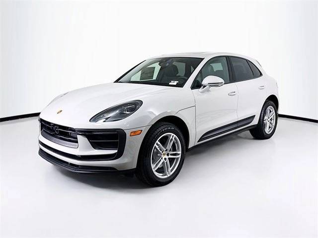 2025 Porsche Macan Base