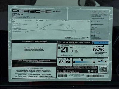 2025 Porsche Macan Base