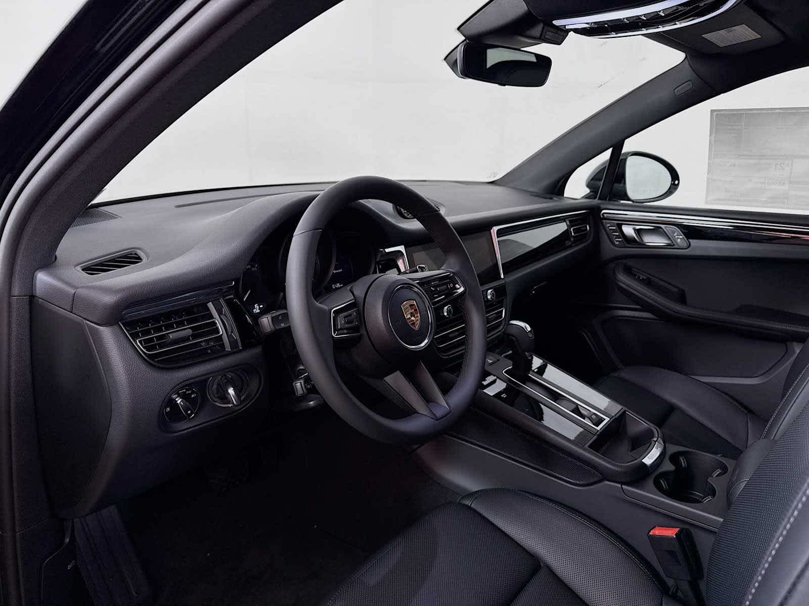 2025 Porsche Macan Macan