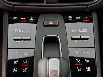 2025 Porsche Macan Macan
