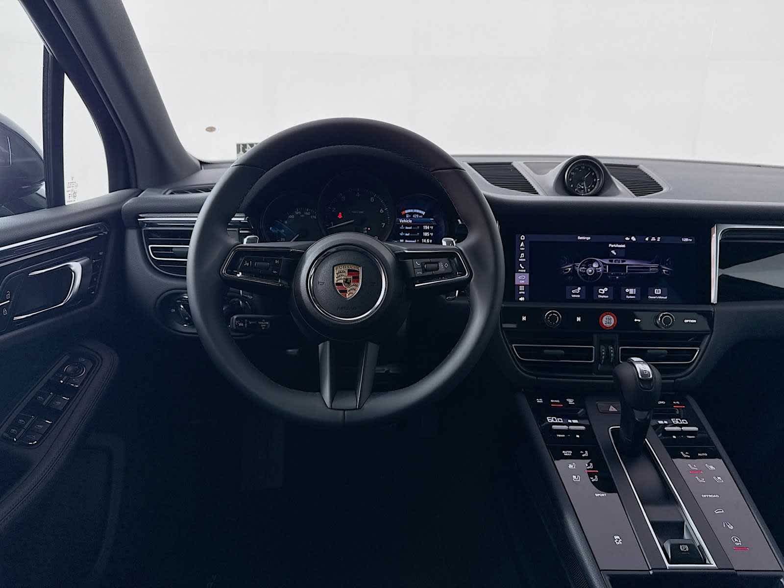 2025 Porsche Macan Macan