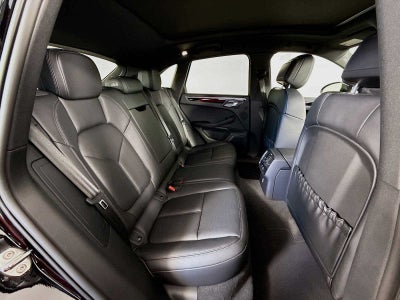 2025 Porsche Macan Macan