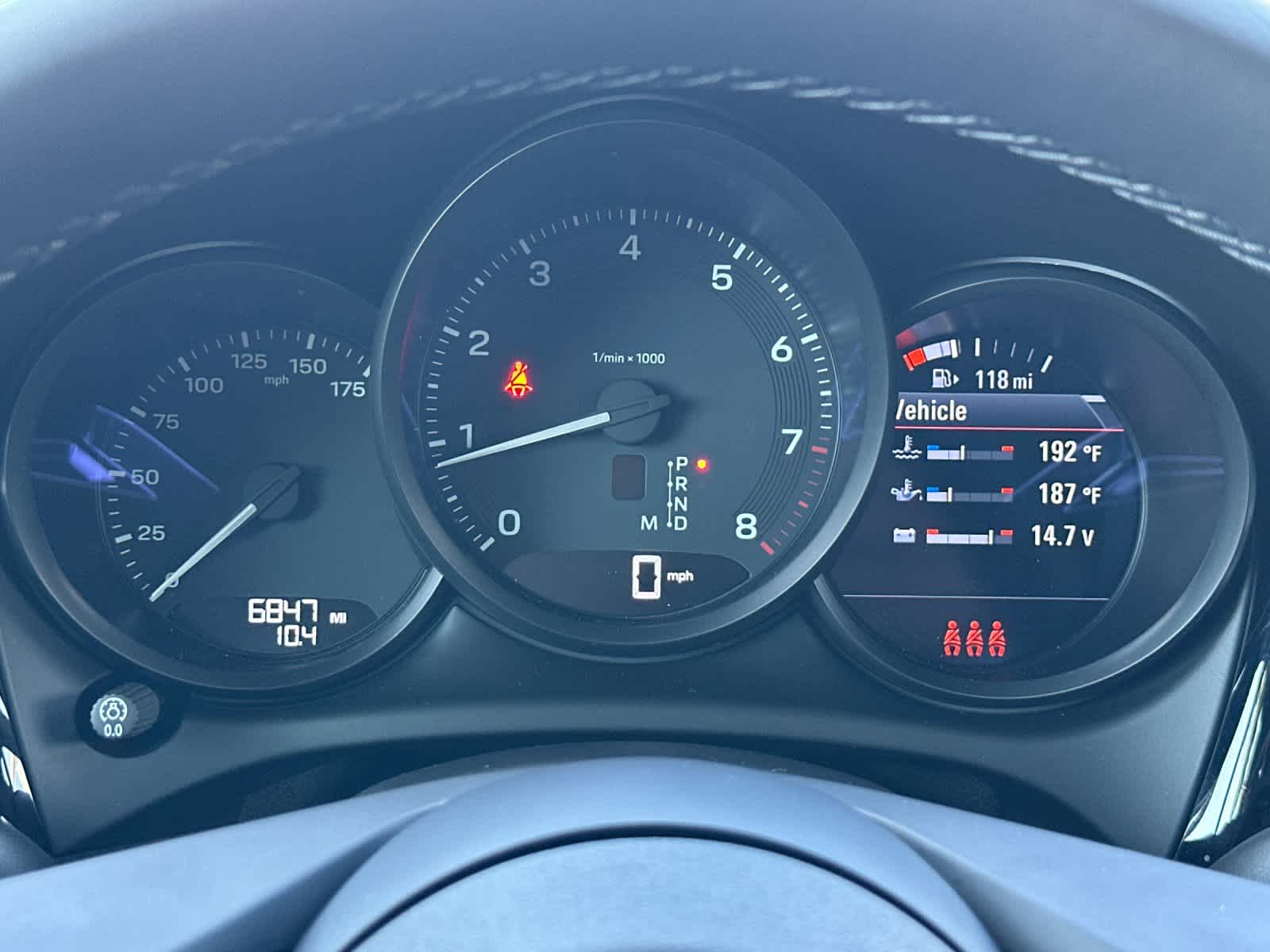 2025 Porsche Macan Base