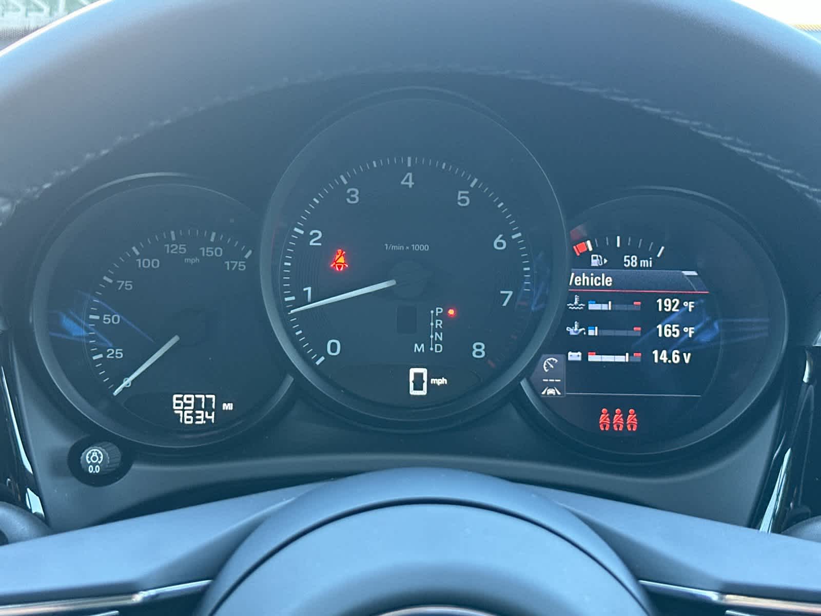 2025 Porsche Macan Base