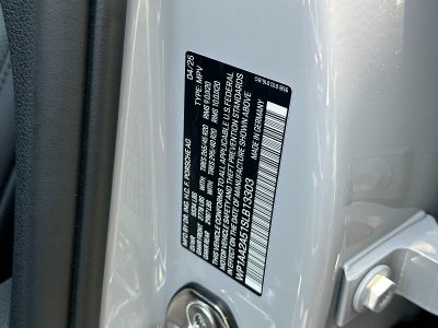 2025 Porsche Macan T