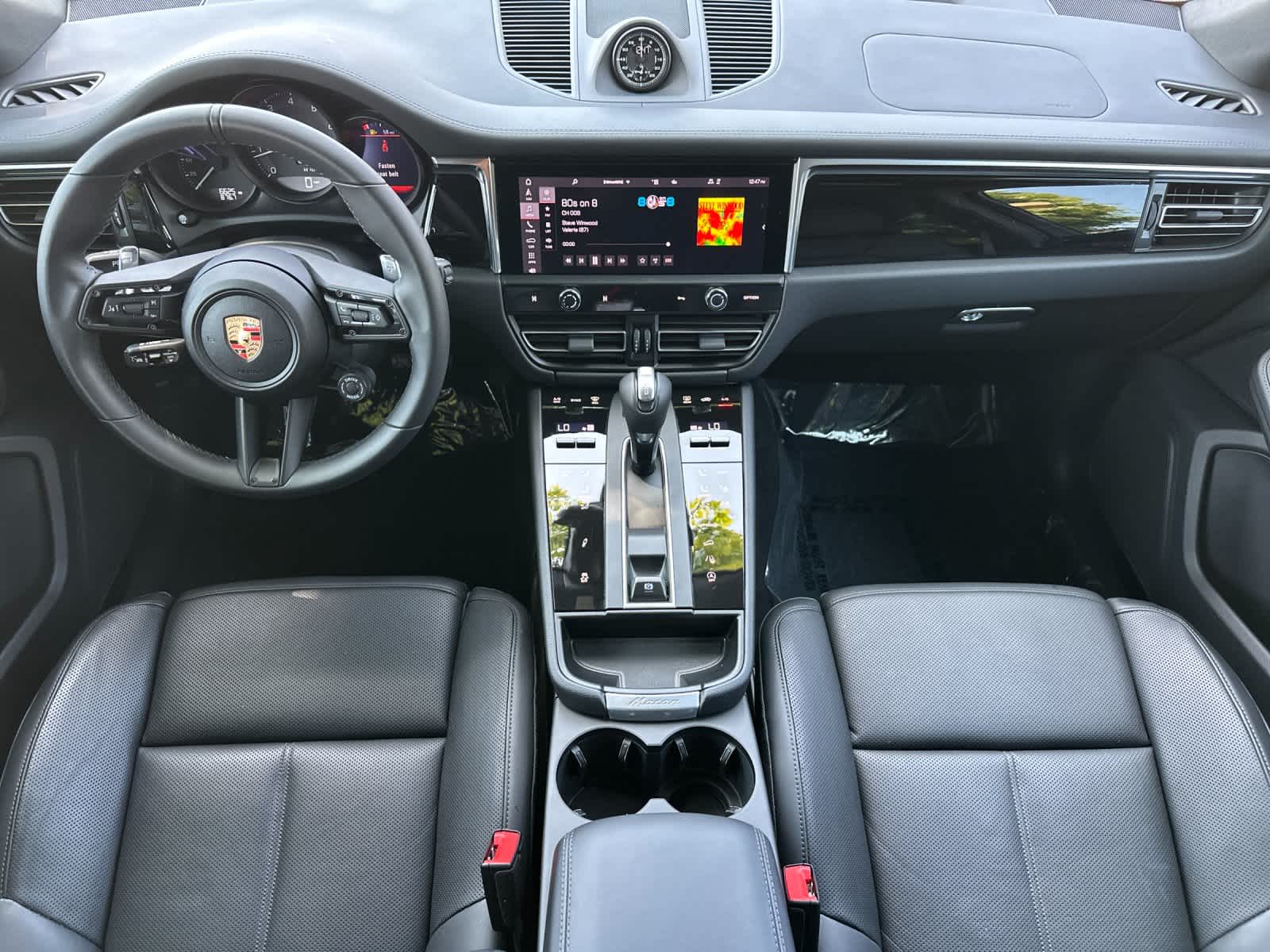 2025 Porsche Macan T