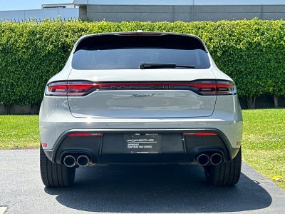 2025 Porsche Macan T