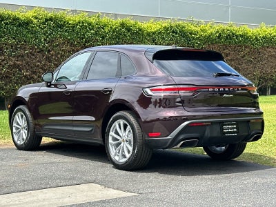 2025 Porsche Macan Macan