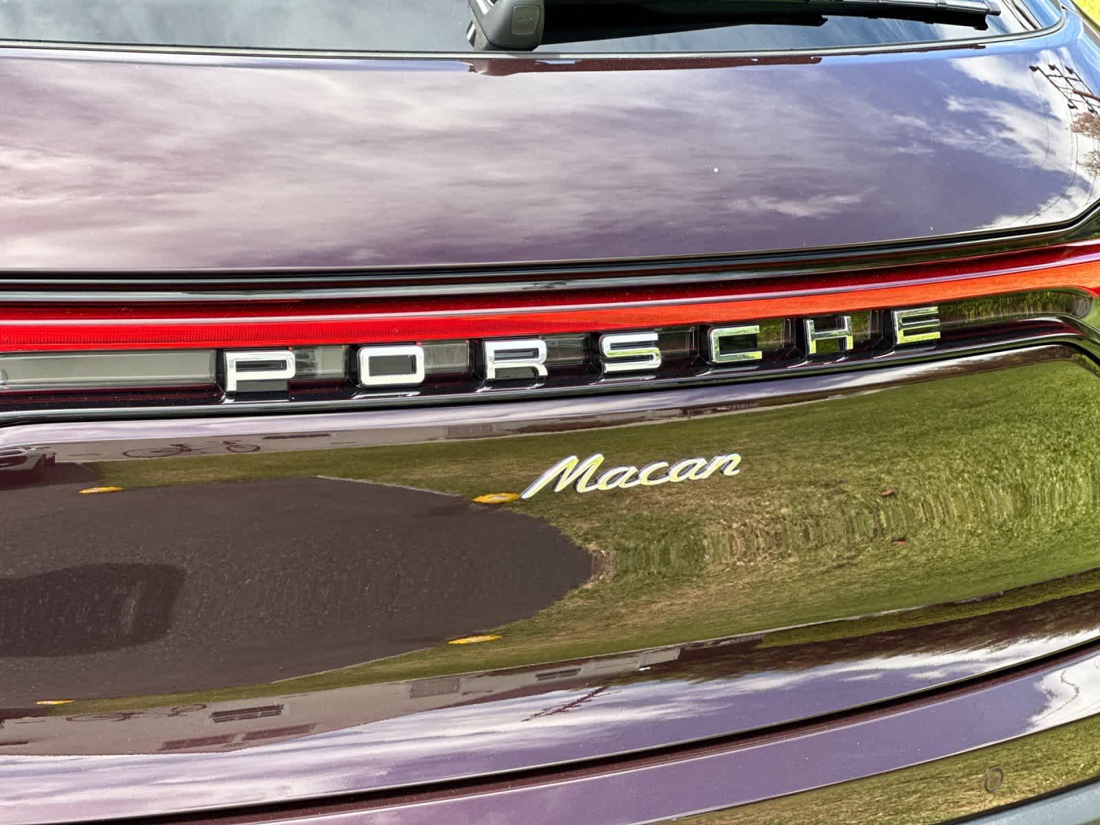 2025 Porsche Macan Macan