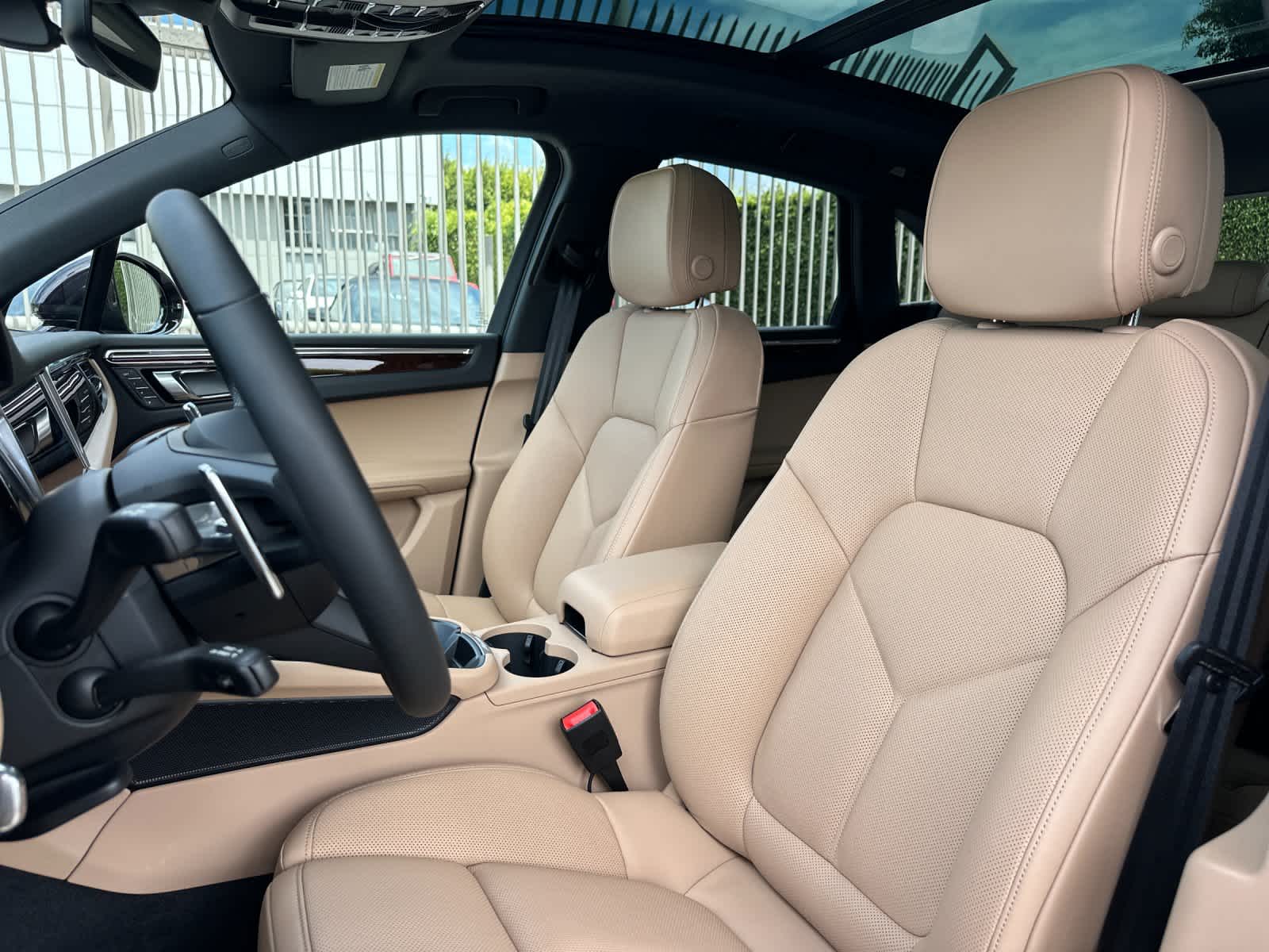 2025 Porsche Macan Macan