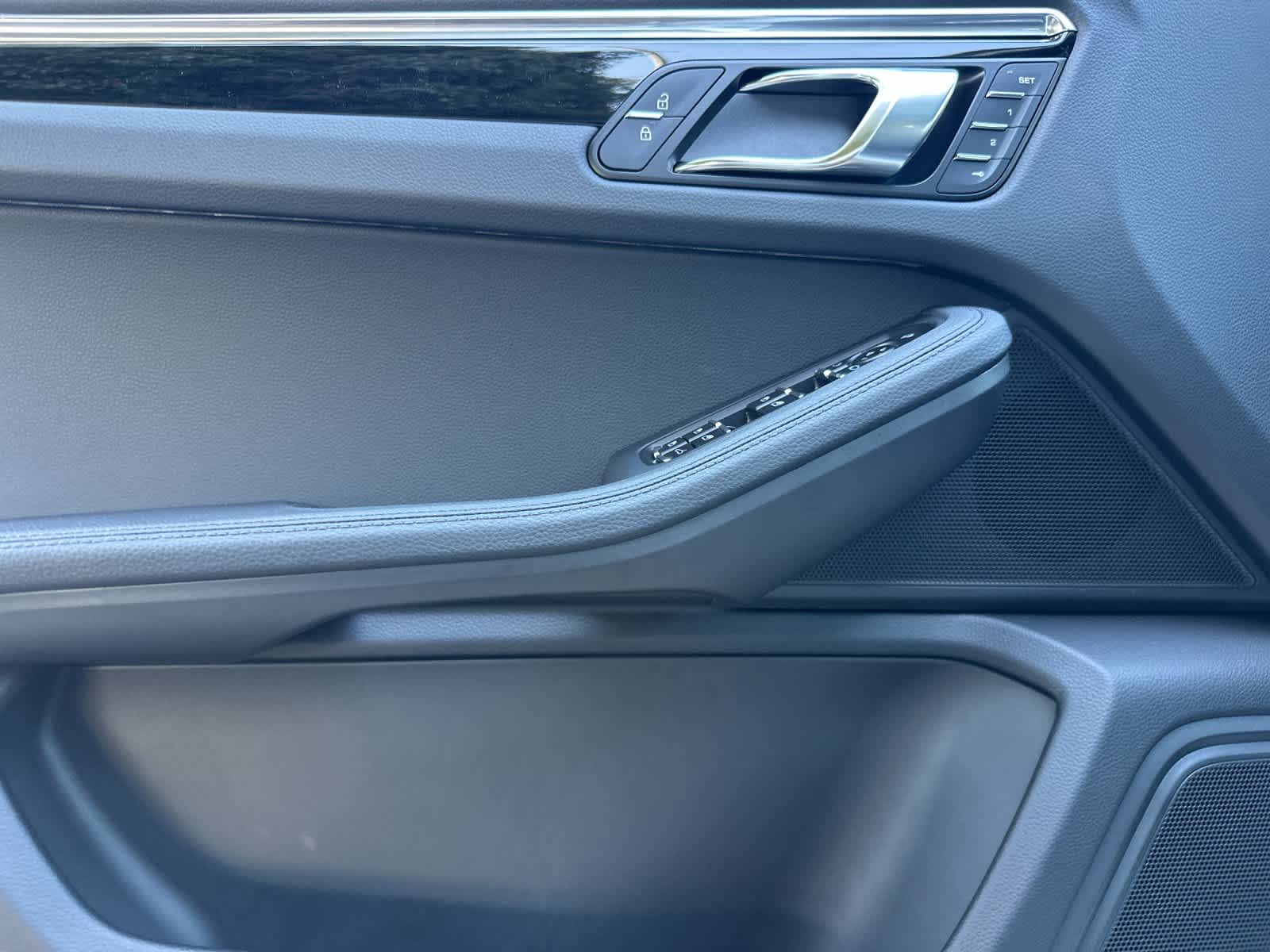 2025 Porsche Macan Macan