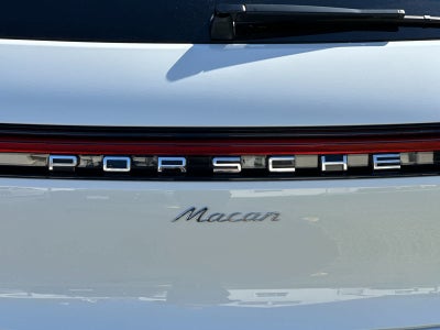 2025 Porsche Macan Macan
