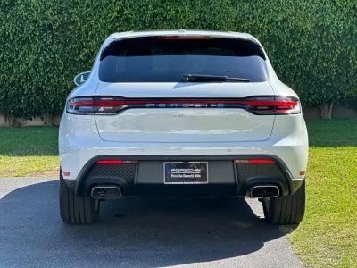 2025 Porsche Macan Macan