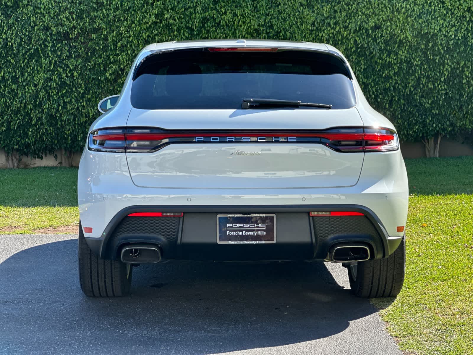 2025 Porsche Macan Macan