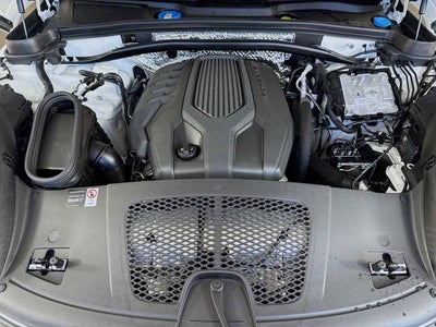 2026 Porsche Macan AWD