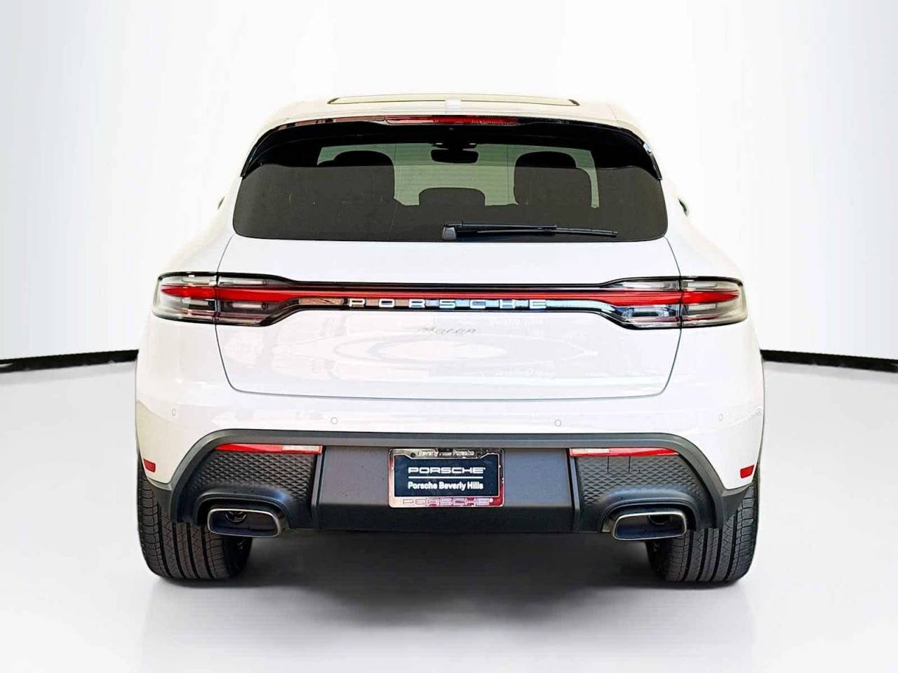 2026 Porsche Macan AWD