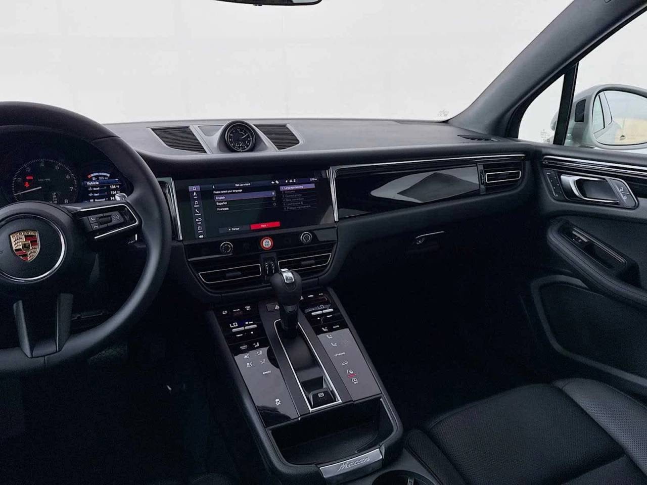 2026 Porsche Macan AWD