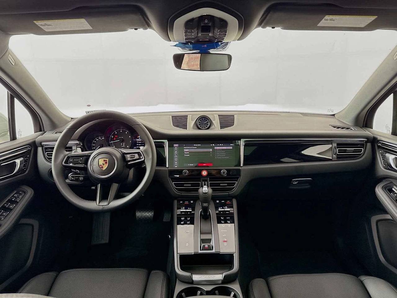 2026 Porsche Macan AWD