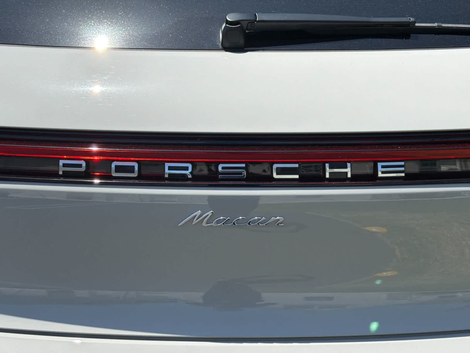 2026 Porsche Macan Macan