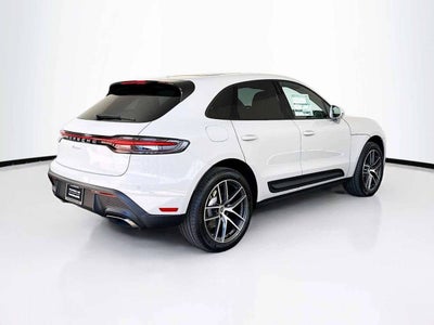 2026 Porsche Macan AWD