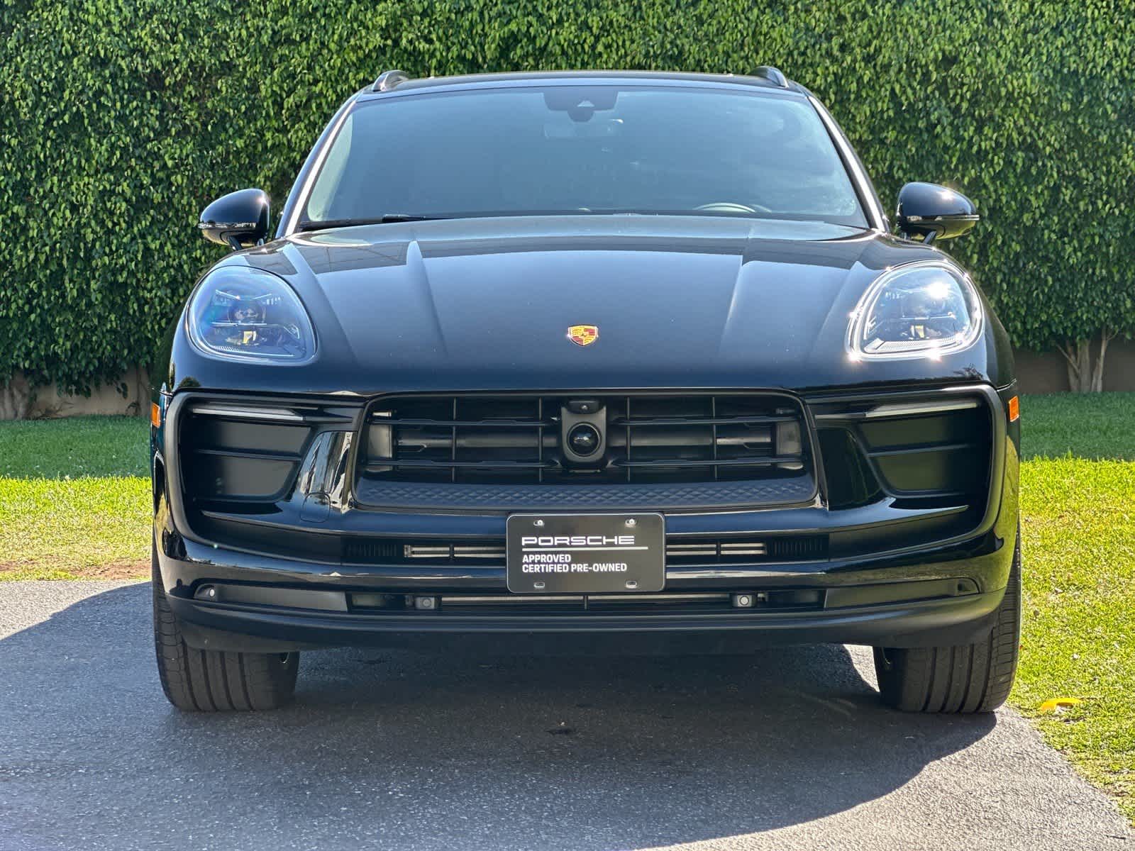 2026 Porsche Macan Macan