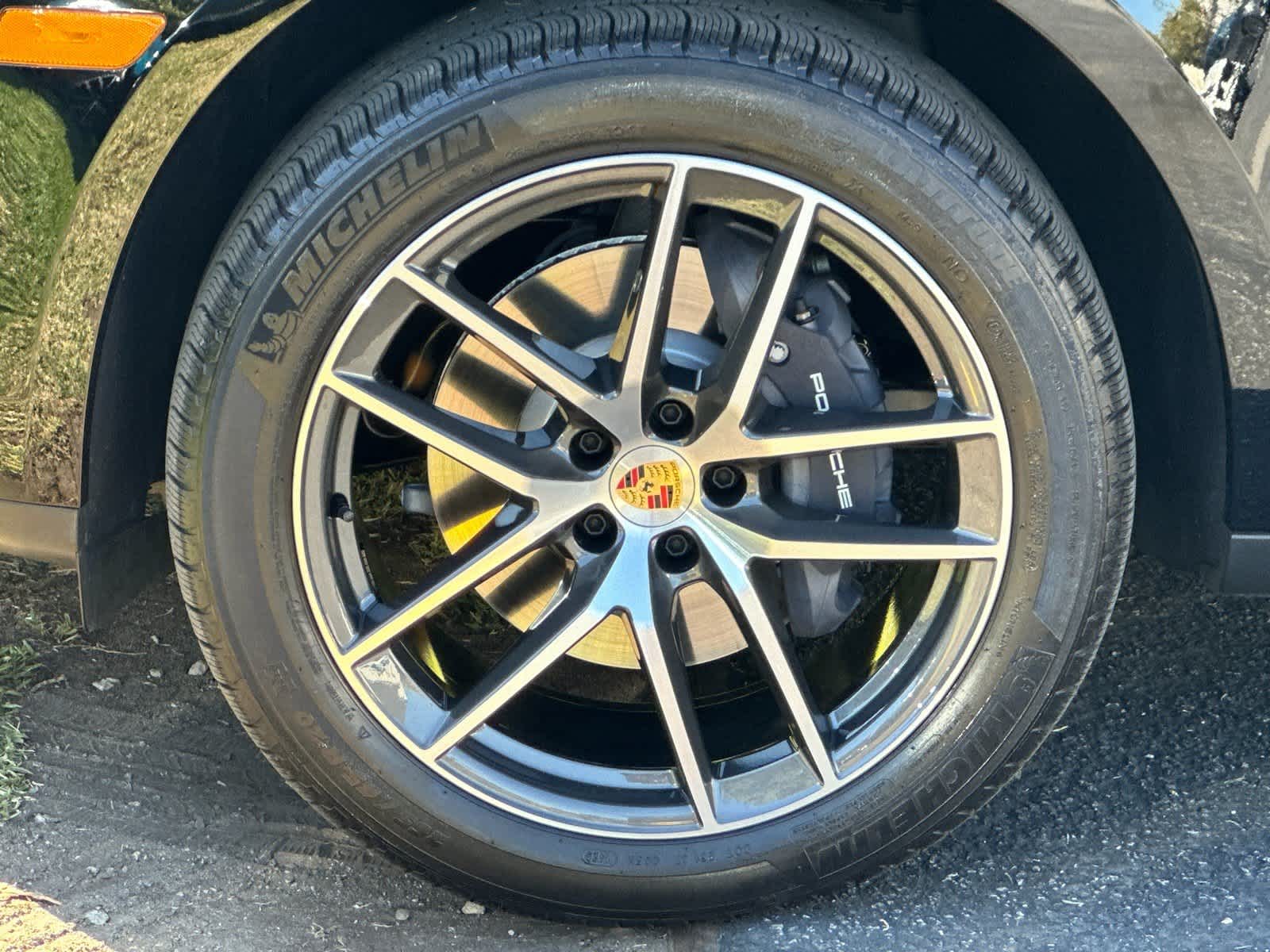 2026 Porsche Macan Macan