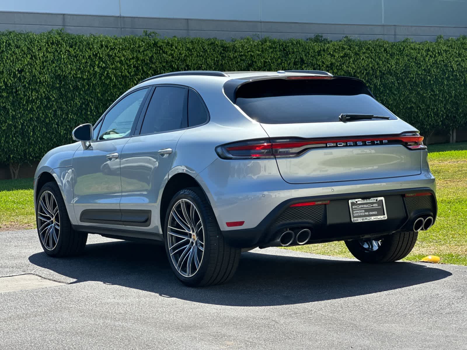 2026 Porsche Macan Macan