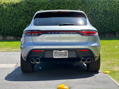 2026 Porsche Macan Macan
