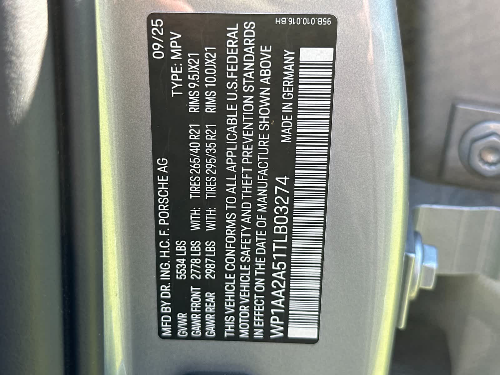 2026 Porsche Macan Macan