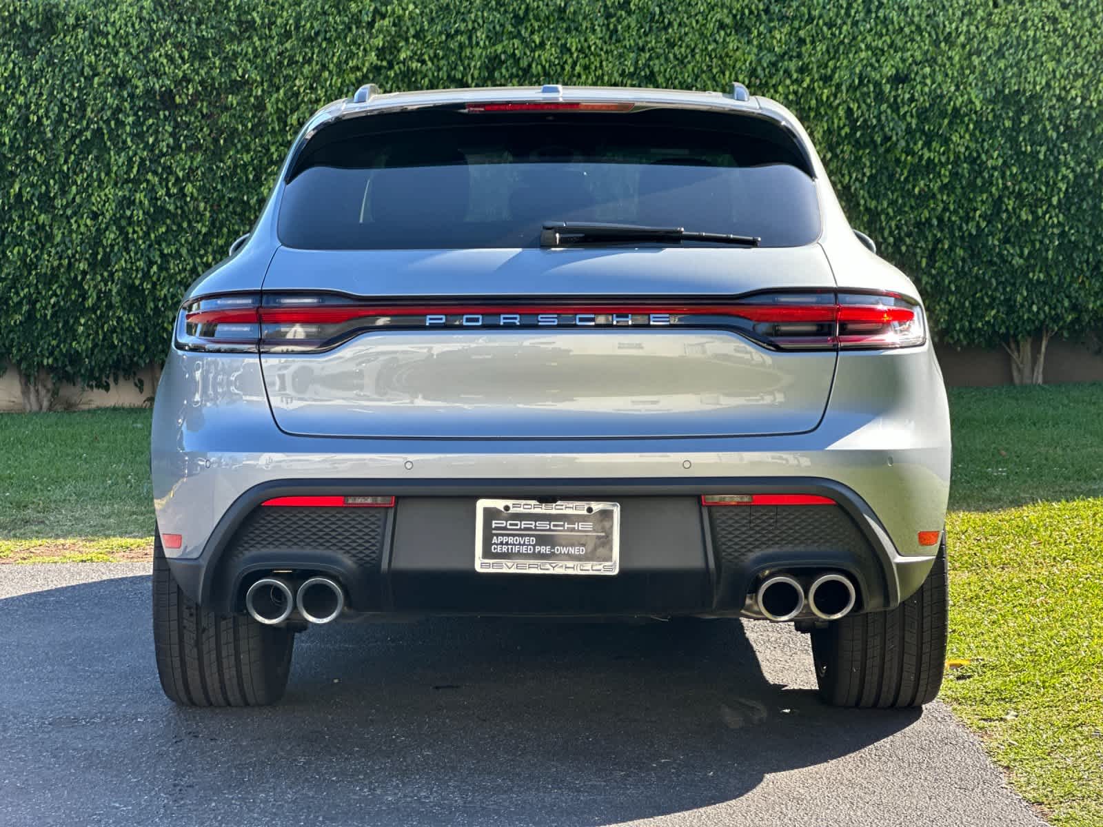 2026 Porsche Macan Macan
