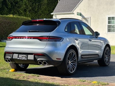 2026 Porsche Macan Macan