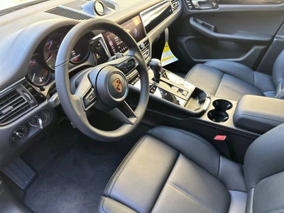 2026 Porsche Macan AWD