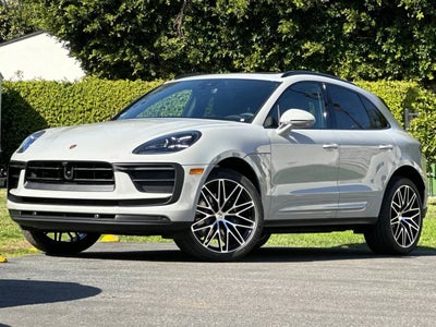 2026 Porsche Macan AWD
