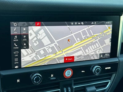 2026 Porsche Macan AWD