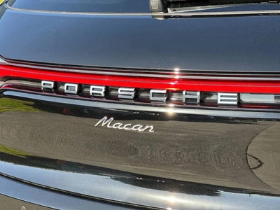 2026 Porsche Macan AWD