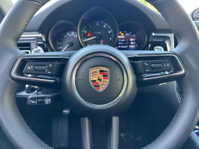 2026 Porsche Macan AWD