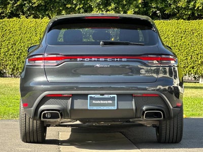 2026 Porsche Macan Macan