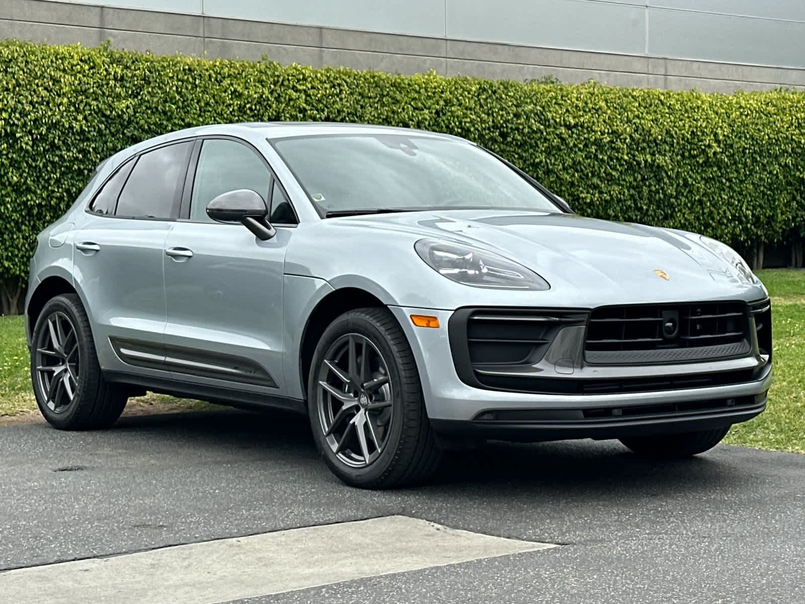 2026 Porsche Macan T
