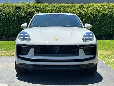2026 Porsche Macan Macan