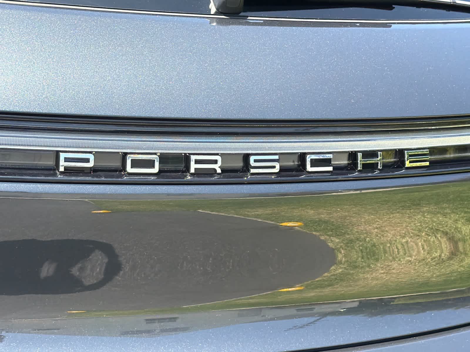 2026 Porsche Macan Macan