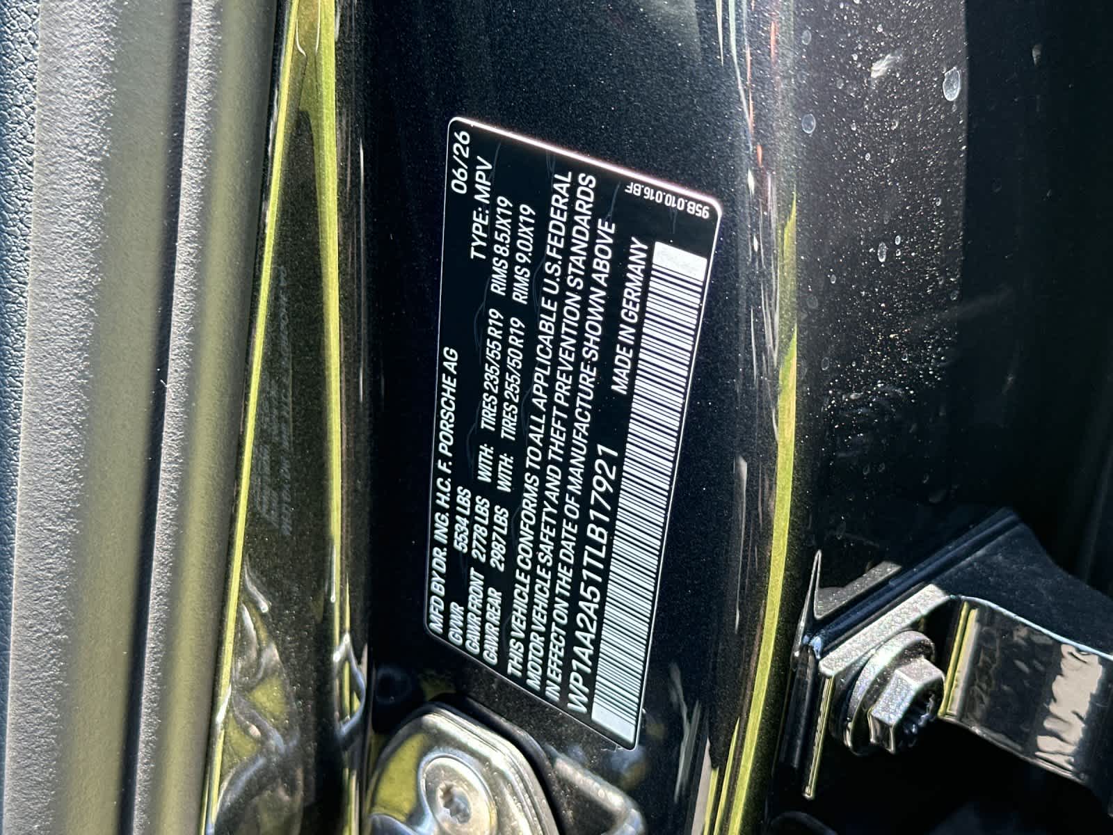 2026 Porsche Macan Macan