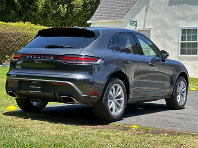 2026 Porsche Macan Macan