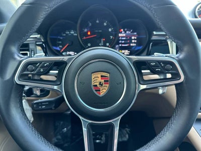 2020 Porsche Macan Macan