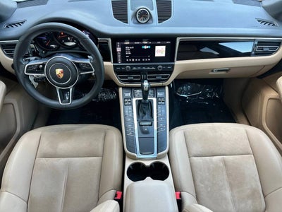 2020 Porsche Macan Macan