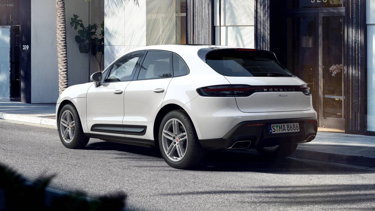 2025 Porsche Macan AWD
