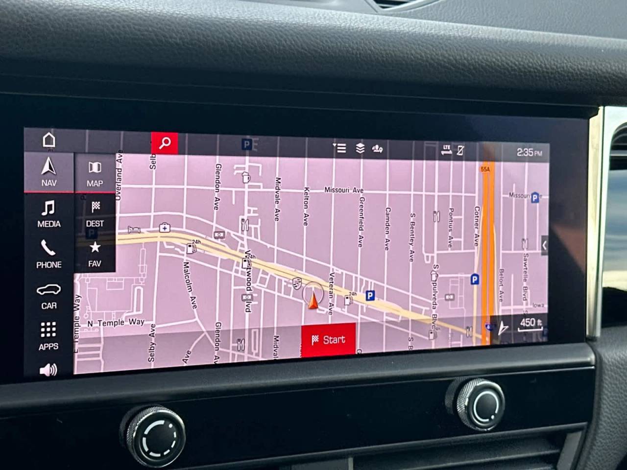 2025 Porsche Macan AWD