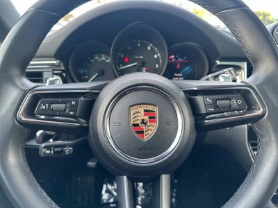 2025 Porsche Macan AWD