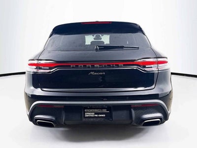 2025 Porsche Macan AWD